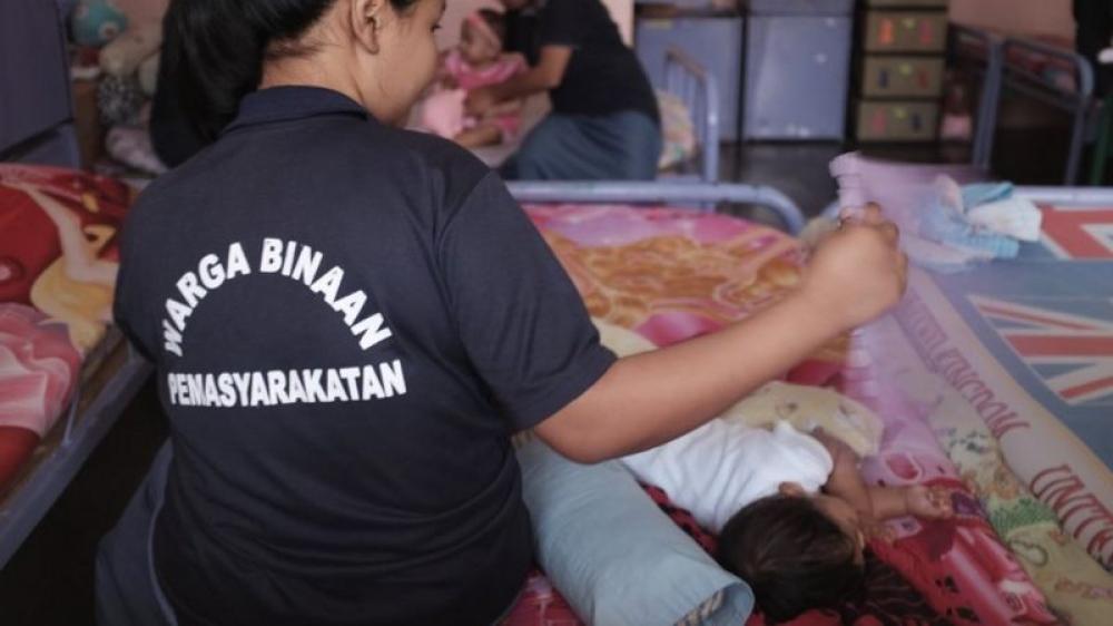 Memenuhi Hak-Hak Narapidana Perempuan Memenuhi Hak-Hak Narapidana Perempuan